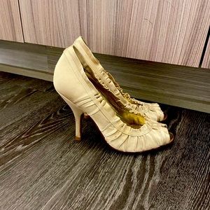 BCBG MAXAZRIA Satin Peep Toe Heels